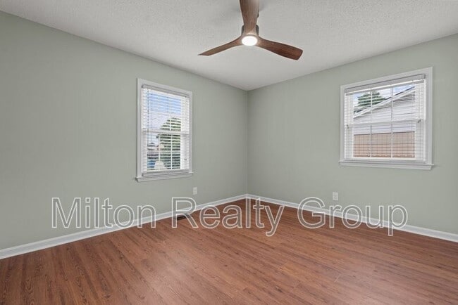 Building Photo - 1505 Fairview St