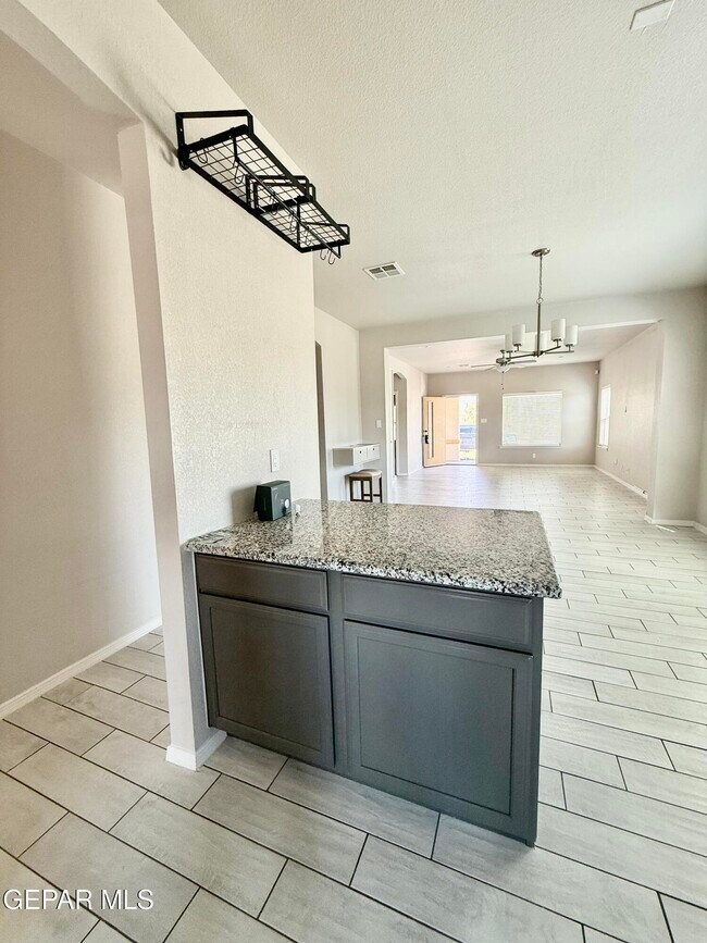 Building Photo - 4817 Mark Avizo
