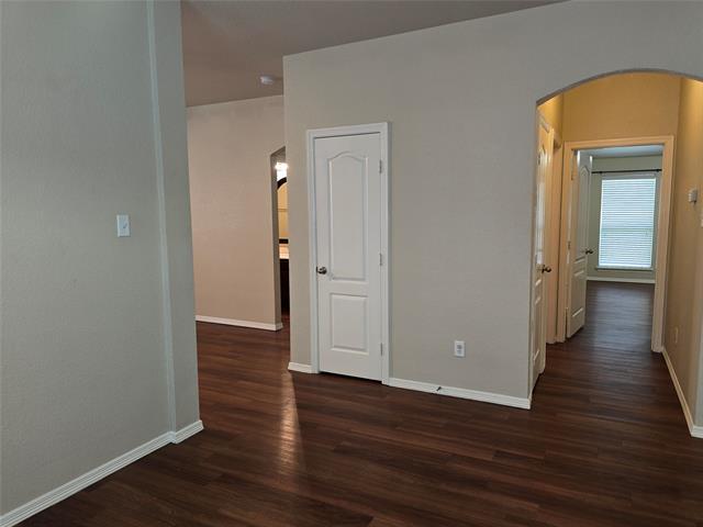 Building Photo - 8205 3 Bars Dr