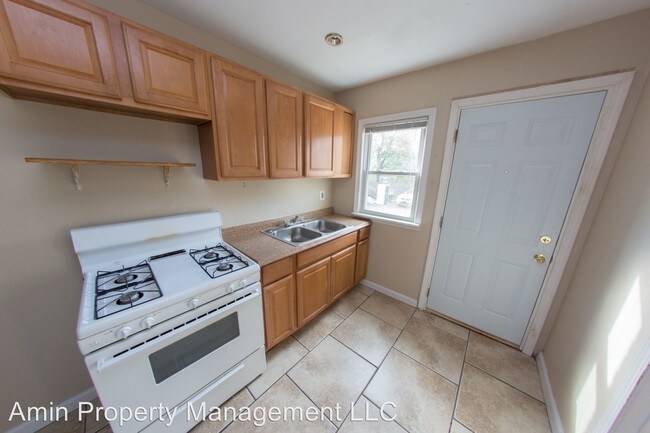 Building Photo - 76-98 Martin Luther King Jr Blvd S