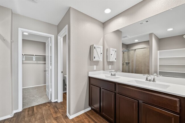 Building Photo - 3311 Specklebelly Dr.