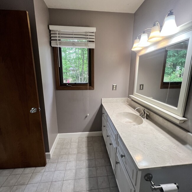 Building Photo - 137 Starboard Bay