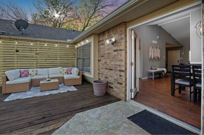 Building Photo - 1310 Thoreau Ln