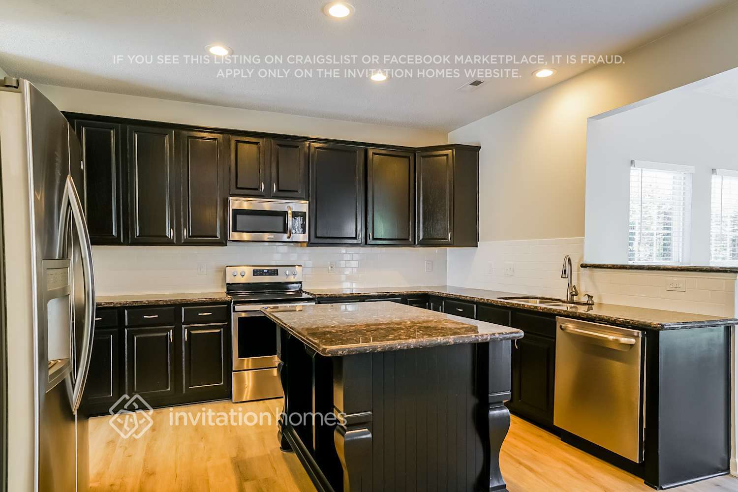 Building Photo - 812 Tannerwell Ave