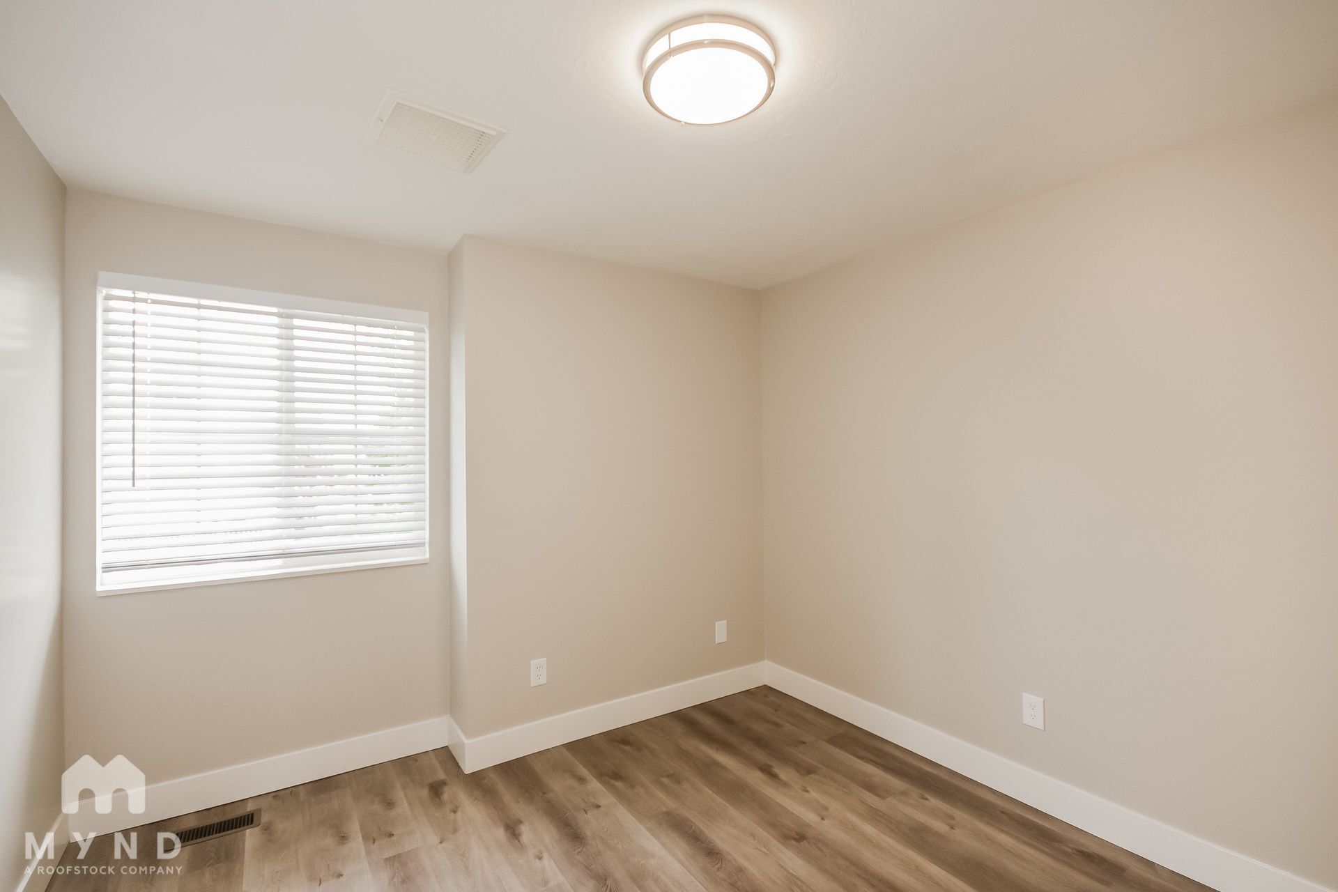 Building Photo - 223 W 1425 N