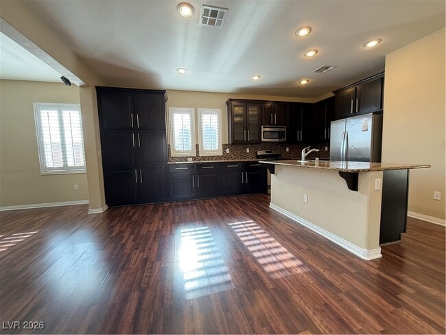 Building Photo - 9172 Domina Royal St