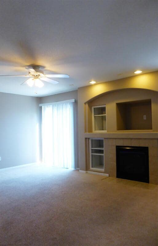 Building Photo - 8263 Belleterre Dr
