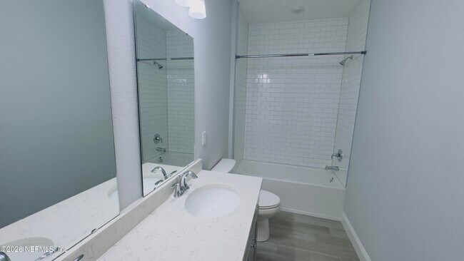 Building Photo - 70 Killarney Ave