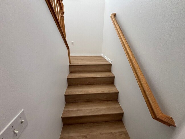 Building Photo - Charming 3-Bedroom Home with Modern Comfor...