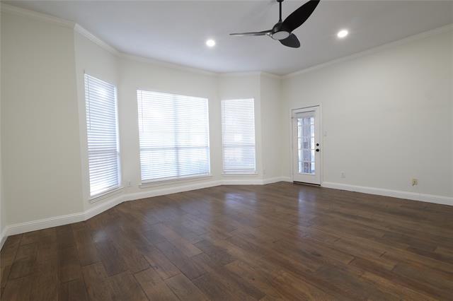 Building Photo - 5901 Louisville Dr