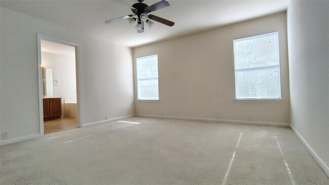 Building Photo - 718 Adler Falls Ln