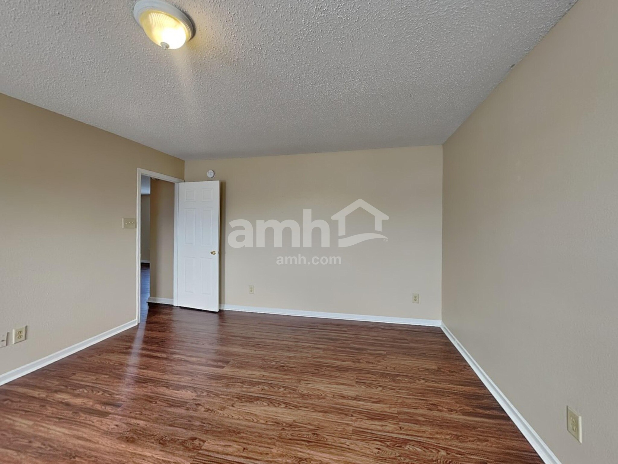 Building Photo - 5635 Olive Branch Way