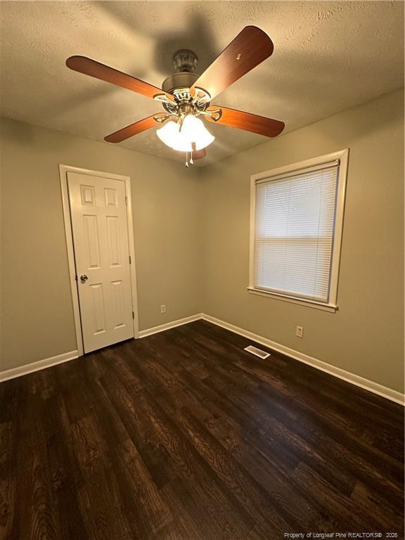 Building Photo - 4933 Ellsworth Dr