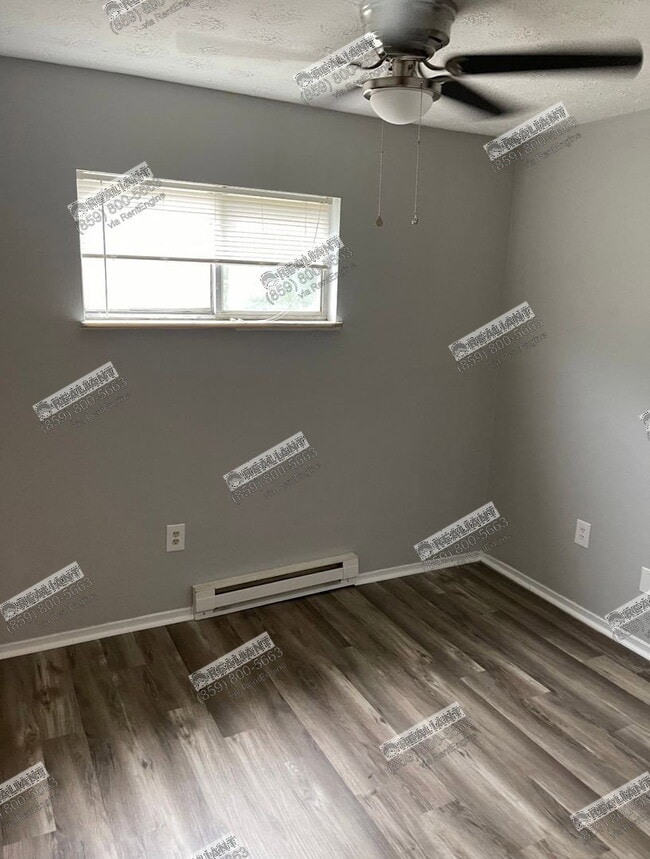 Building Photo - 2234 Hanser Dr