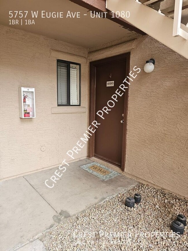 Building Photo - 5757 W Eugie Ave