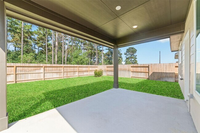 Building Photo - 21614 White Bellflower Ln