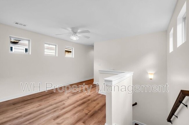 Building Photo - 541 Eastboro Dr