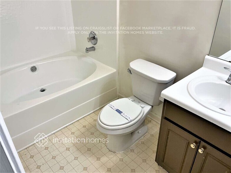 Building Photo - 2738 Cedar Trace Dr