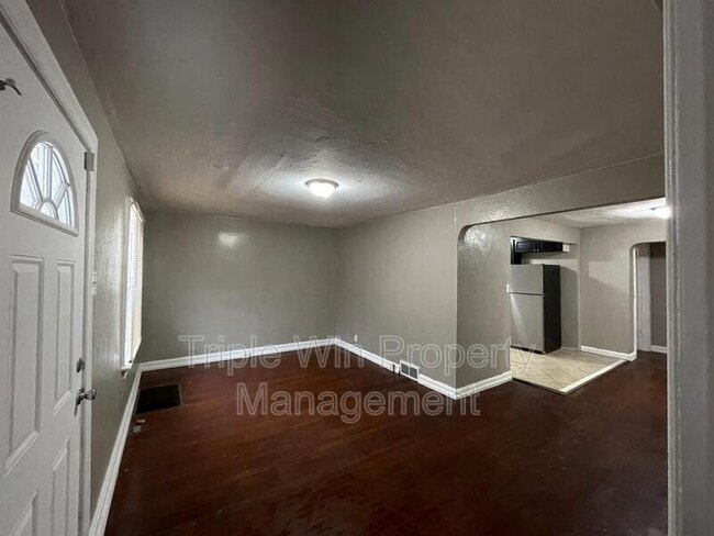Building Photo - 2139 Kappel Dr