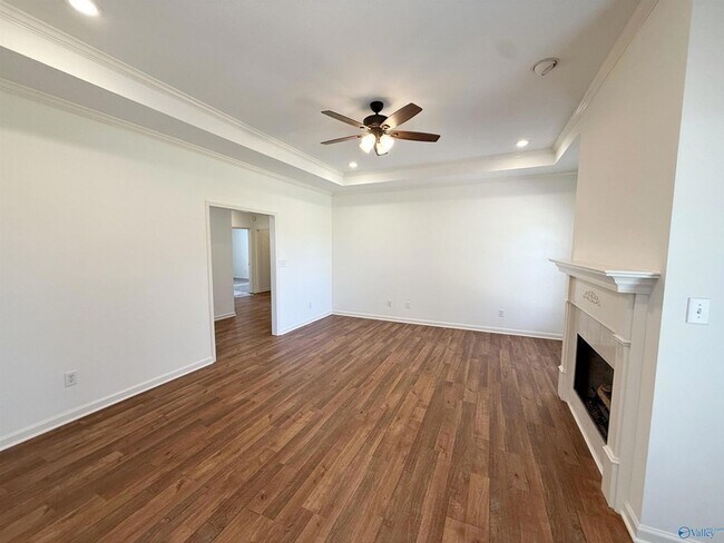 Building Photo - 17916 Remington Dr
