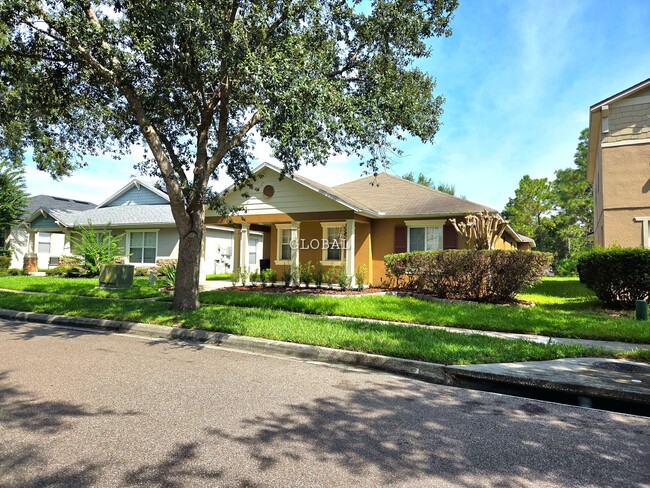 Building Photo - Majestic 4-Bed, 2-Bath Home in Avalon Park...