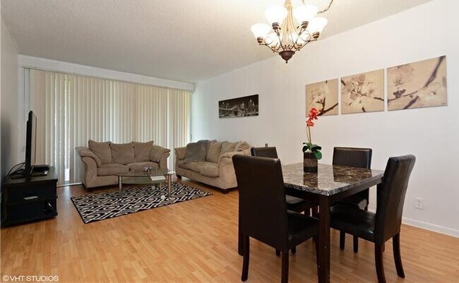 Building Photo - 8242 NW 24th St