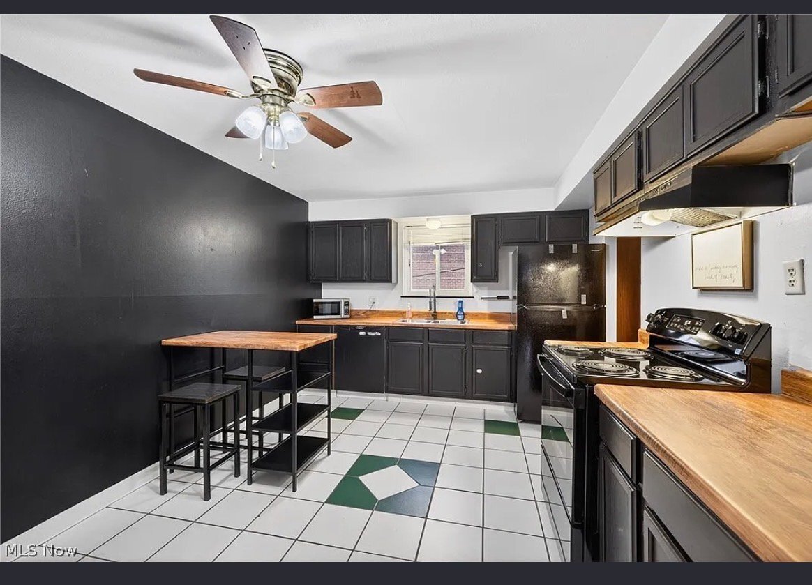 Building Photo - 1597 Lee Terrace Dr