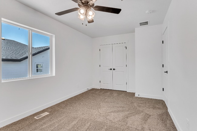 Building Photo - 1302 S 1100 E