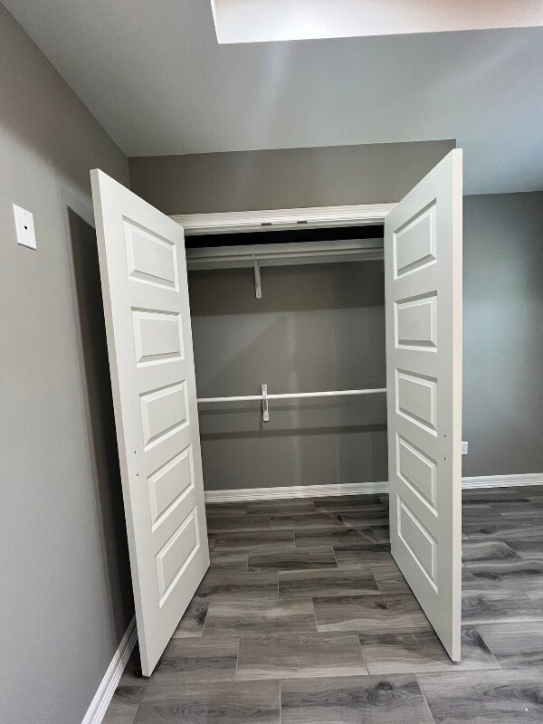 Building Photo - 6911 Venus Dr