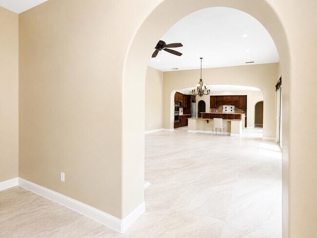 Building Photo - 3035 Arroyo Seco