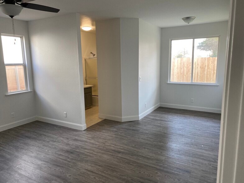 Master view 3 - 1134 Pine Ct