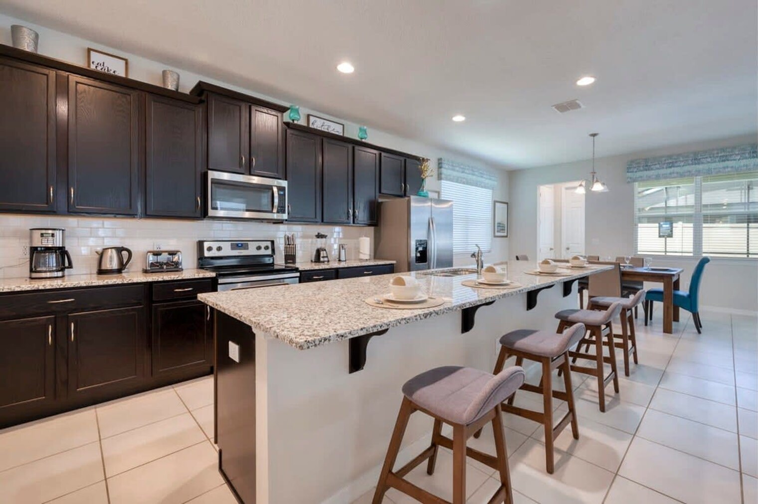 Building Photo - 9005 Flamingo Ky Way