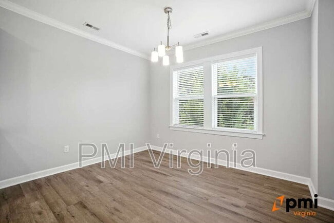 Building Photo - 8520 Chesapeake Blvd