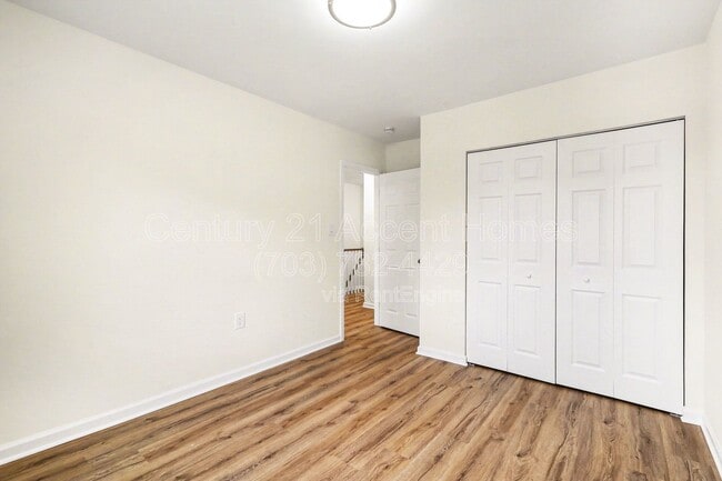 Building Photo - 7245 Reservoir Rd