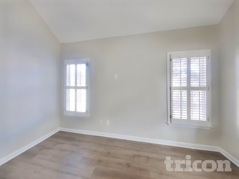 Building Photo - 3341 Rose Ridge