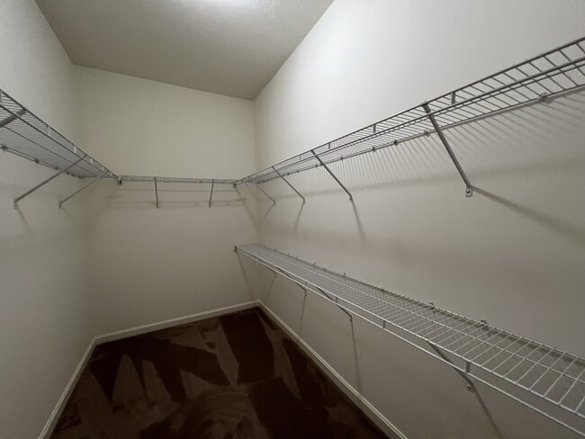 Huge master walk in closet - 106 Trotter Ln