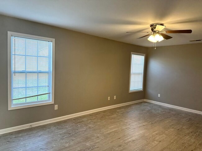 Building Photo - 2353 Walcot Way