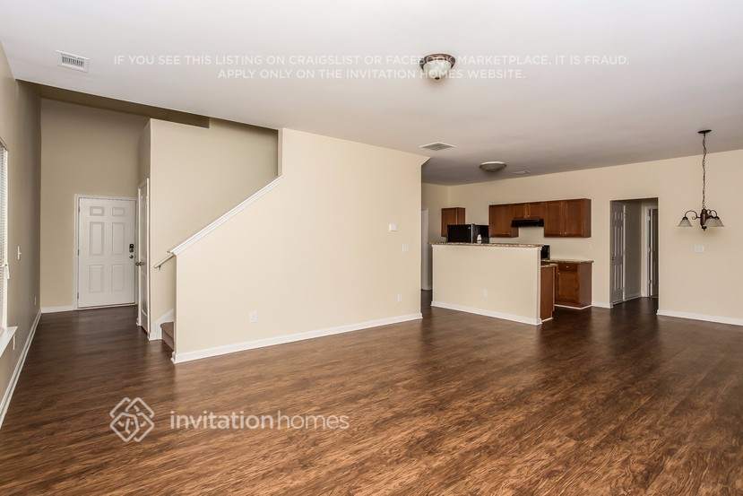 Building Photo - 4830 Medlock Trail Ct SW