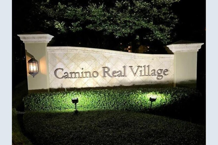 Building Photo - 5901 Camino del Sol St