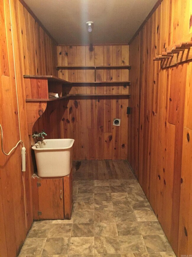 Building Photo - 131 Snug Harbor Cir