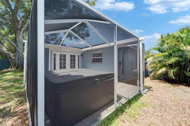 Building Photo - 2552 Bramblewood Dr W