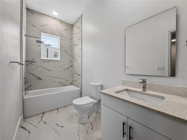 Building Photo - 367 Famagusta Dr