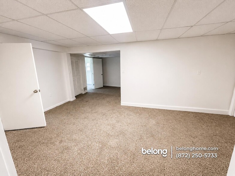 Building Photo - 36 St Columba Dr