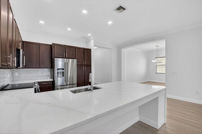 Building Photo - 10562 Cape Delabra Ct