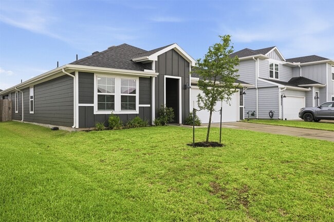 Building Photo - 31814 Hallington Hl Ln