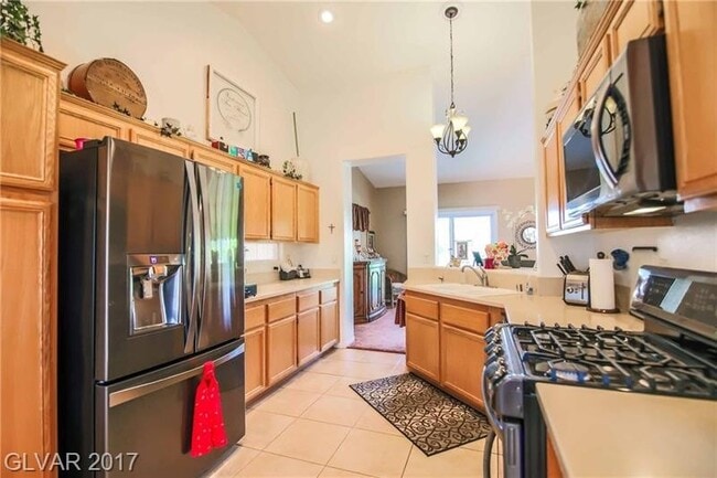 Building Photo - ** COMING SOON LISTING ** Charming Single-Story Home with Spa & Covered Patio Near Spencer & Wigw...