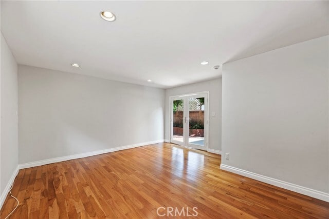 Building Photo - 2616 N Poinsettia Ave