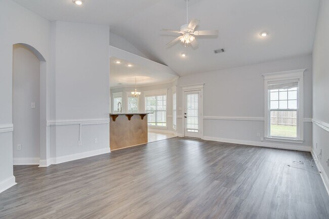 Building Photo - 4 Bedroom Ranch Near Fort Gordon