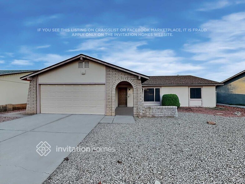 Primary Photo - 2412 S Cottonwood Dr