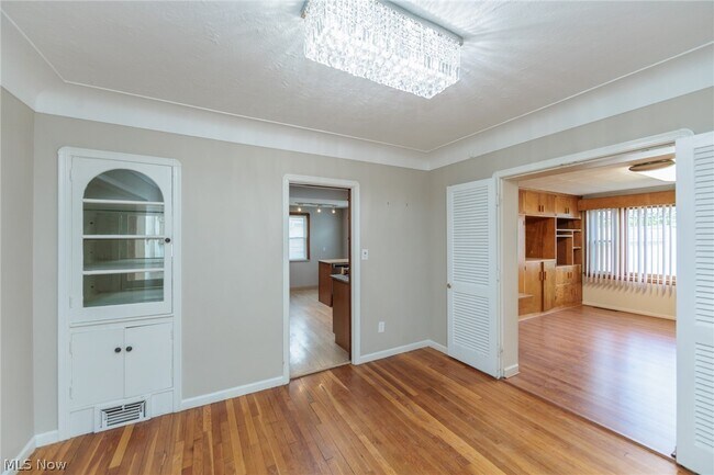 Building Photo - 4441 Baintree Rd